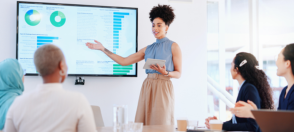 A Paradigm Shift: the missing link between data democratization and data fabric