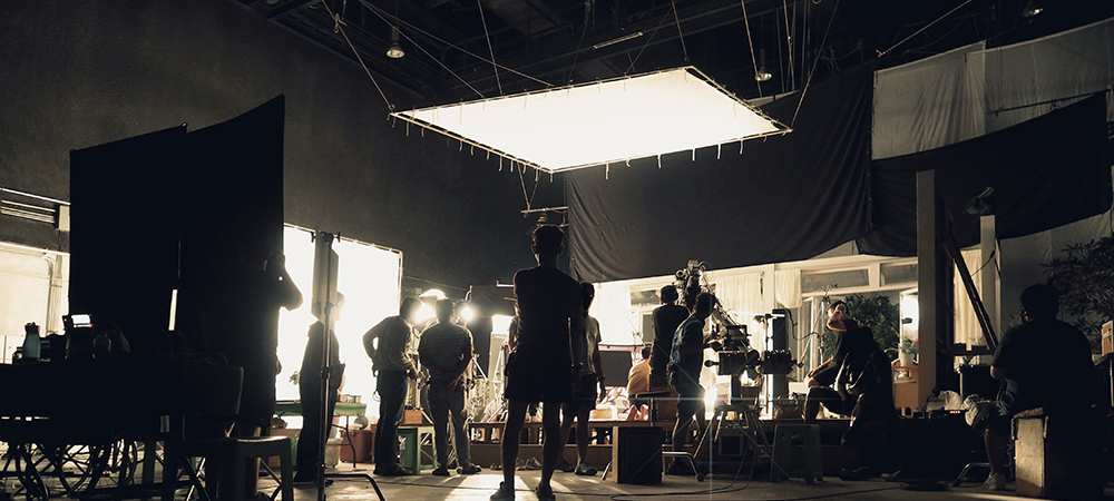 Artificial Intelligence in cinema: revolution or threat?