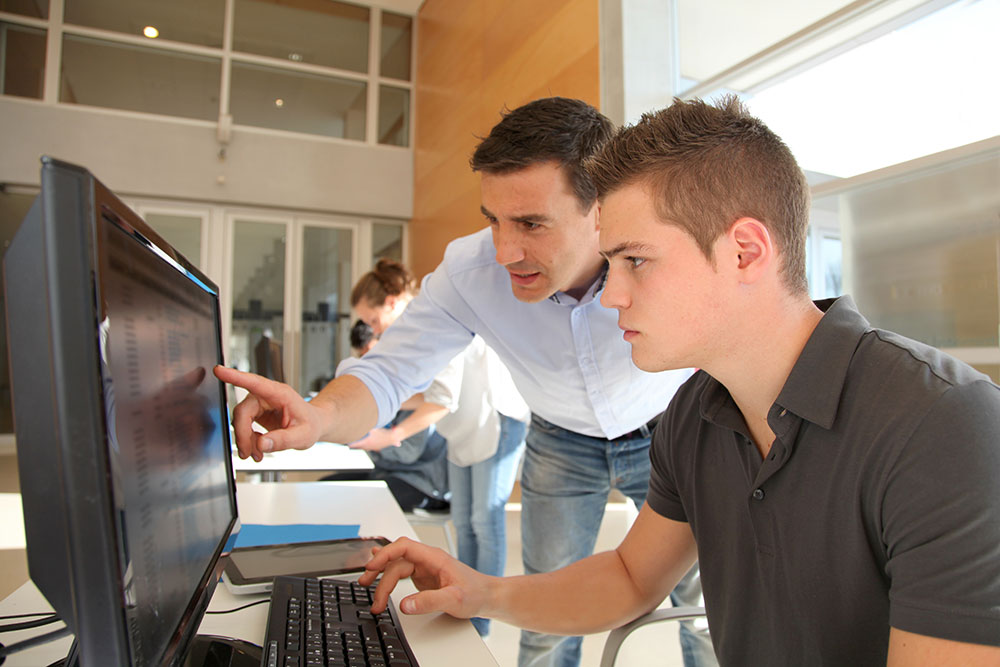 BEP teams with Oracle to advance computer science education worldwide