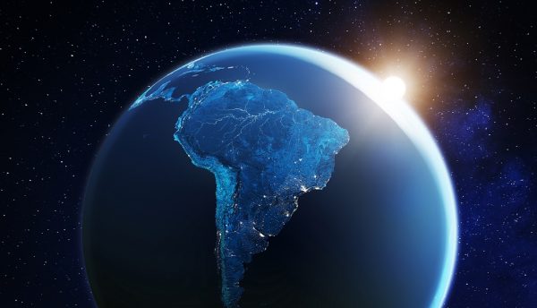Ericsson y Millicom impulsan la inclusión digital en América Latina