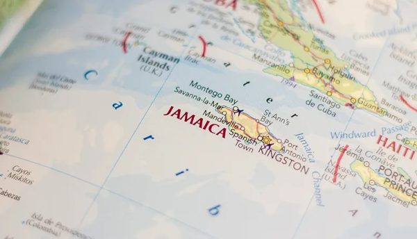 Jamaica Public Service migra eficientemente a la nube con AWS 