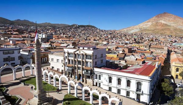 Cidade boliviana alcança novos patamares de conectividade