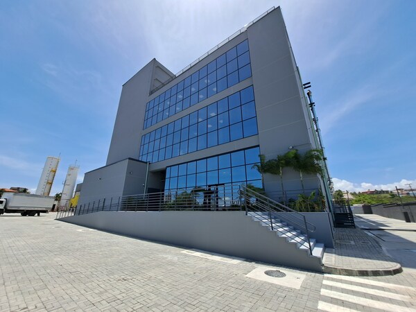 V.tal lança seu segundo edge data center em Fortaleza, Brasil