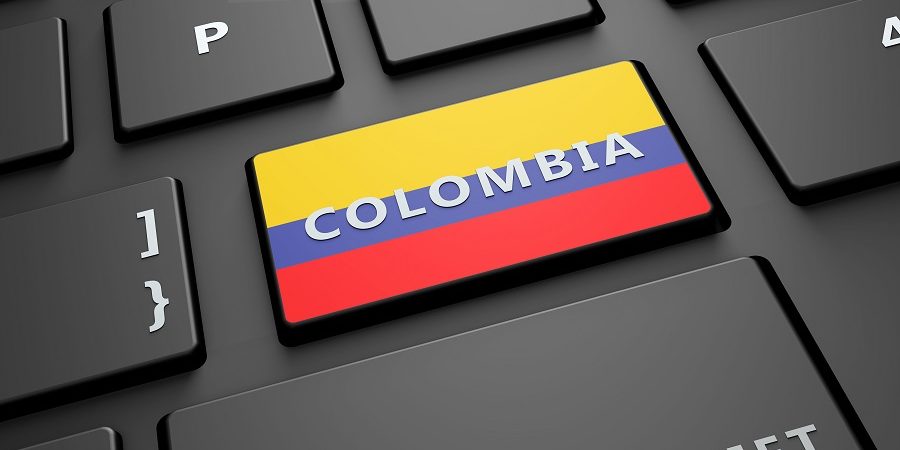 Claro e AWS renovam parceria de nuvem na Colômbia