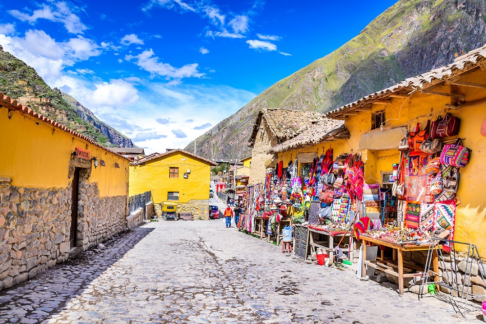 Digital Access Centers to tackle the technological divide in Peru