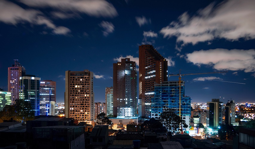Oracle and Claro partner to expand global cloud services in Colombia