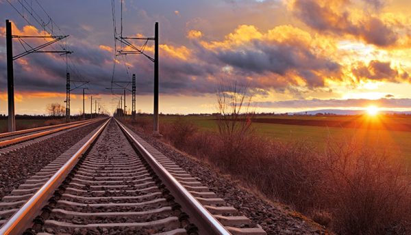 Rumo and Embratel partner to expand Claro 4G coverage on trains across the Serra de Santos in Brazil