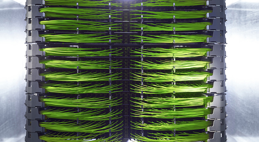 R&M: Future-Proof Data Centre Connectivity with New OM5 Cabling Solution