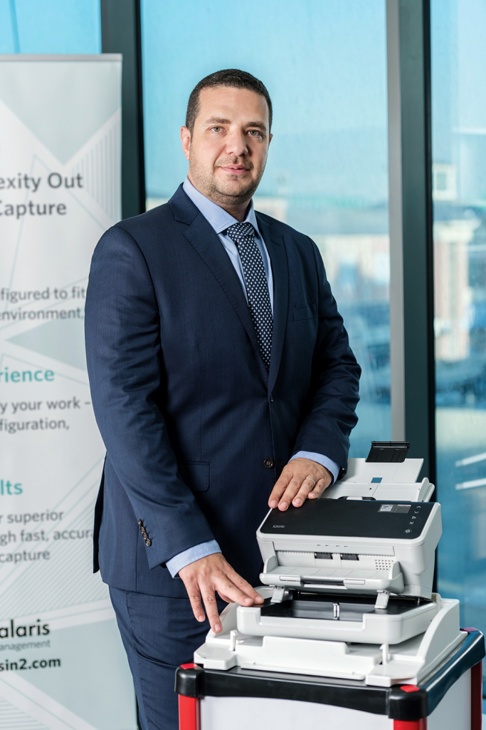 Healthcare: Choosing the right document scanner