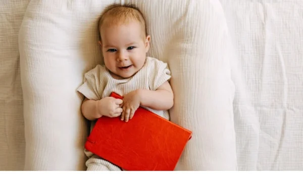 RCPCH and Harlow Printing sign agreement to explore digital future for the Red Book